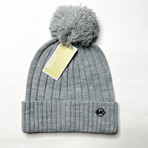 NWT Michael Kors Ribbed Pom Knit Cuffed Beanie Hat Grey OS - Picture 1 of 6